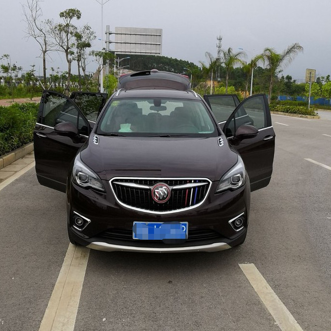 骚包的的美系车世界,不一样的紫檀红,早买早享受