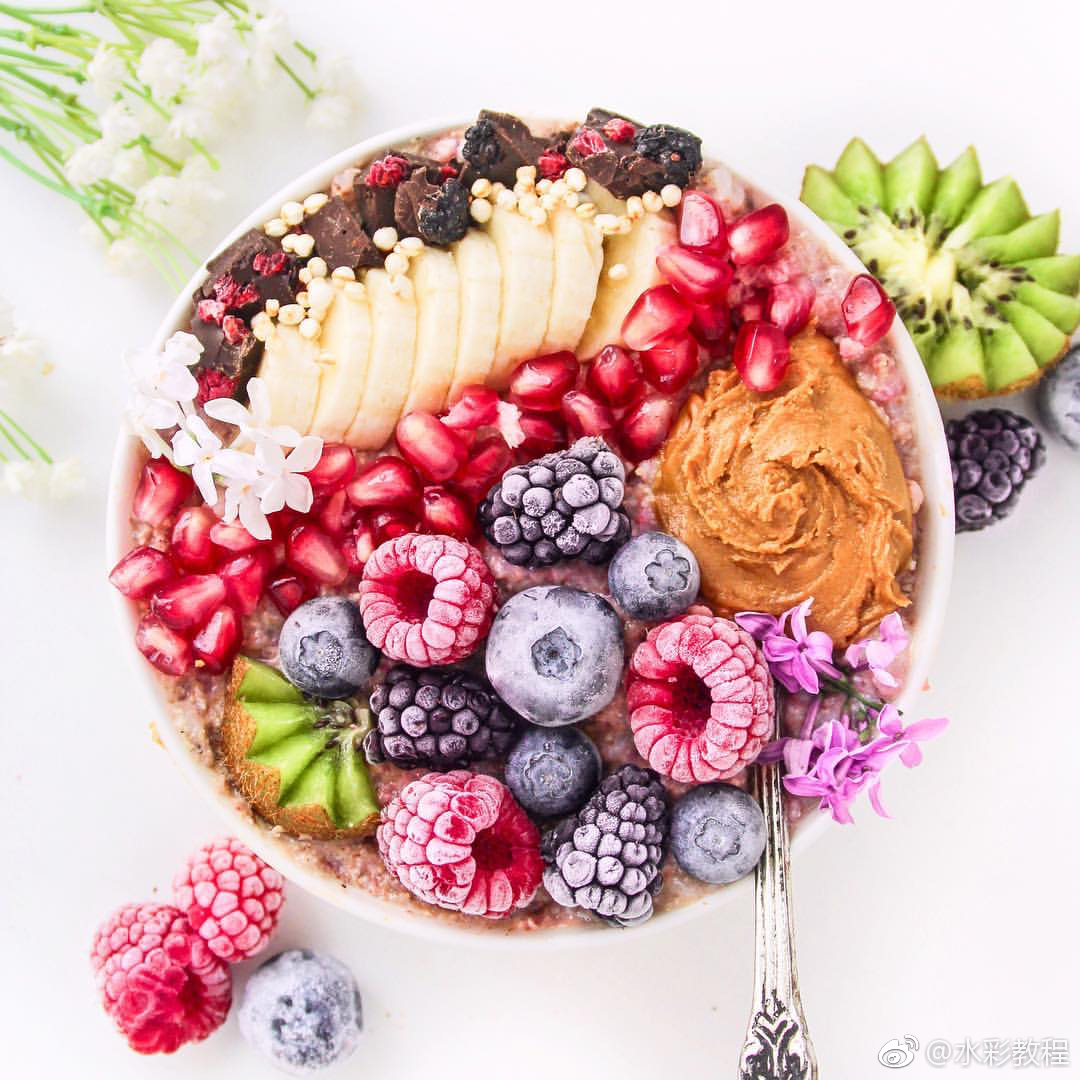 漂亮又鲜艳的摆盘让人心情愉悦 by ins: theveganwanderess