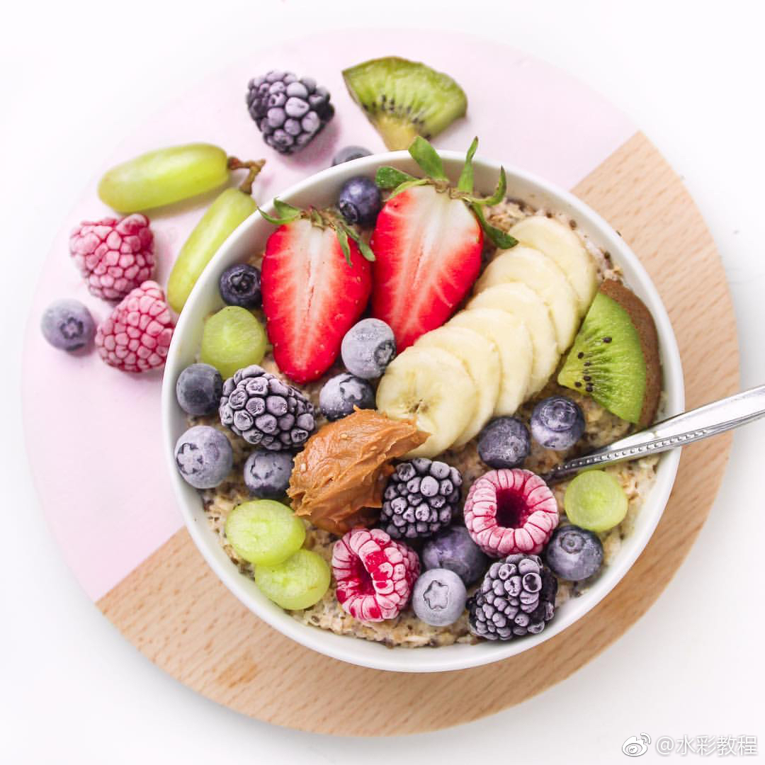 漂亮又鲜艳的摆盘让人心情愉悦 by ins: theveganwanderess