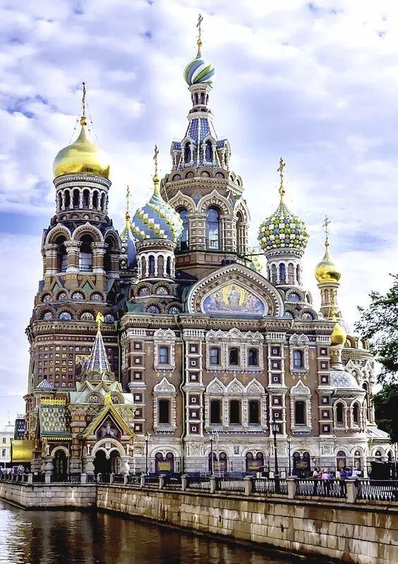 这个燃爆了的欧洲国家人少便宜,马上变成全球焦点|莫斯科|涅瓦大街