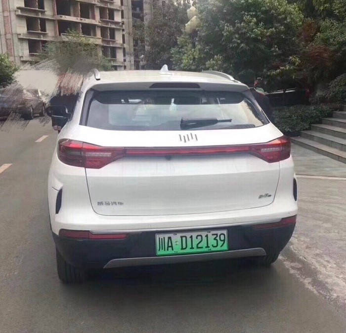 国内首辆威马ex5已上牌,华为参股,百度领投,60天狂卖1万多辆-新浪汽车