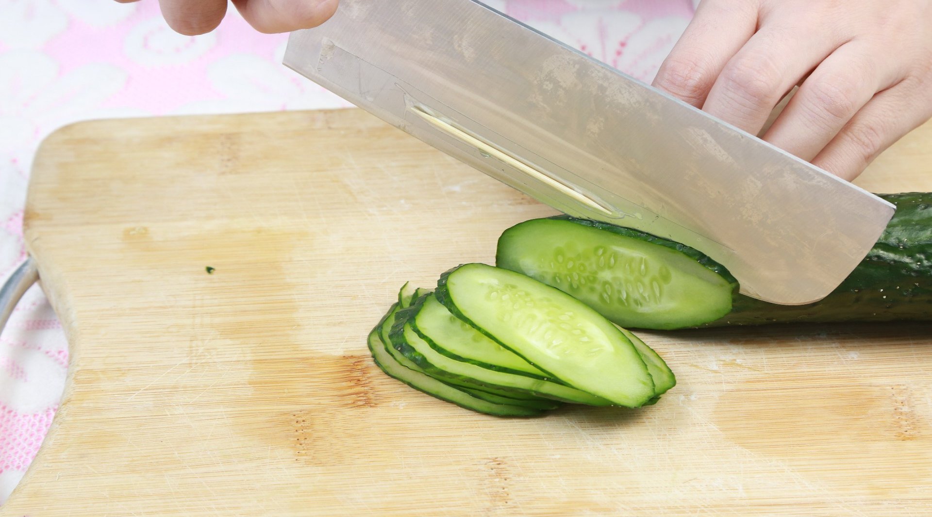 切黄瓜的刀法图片图片