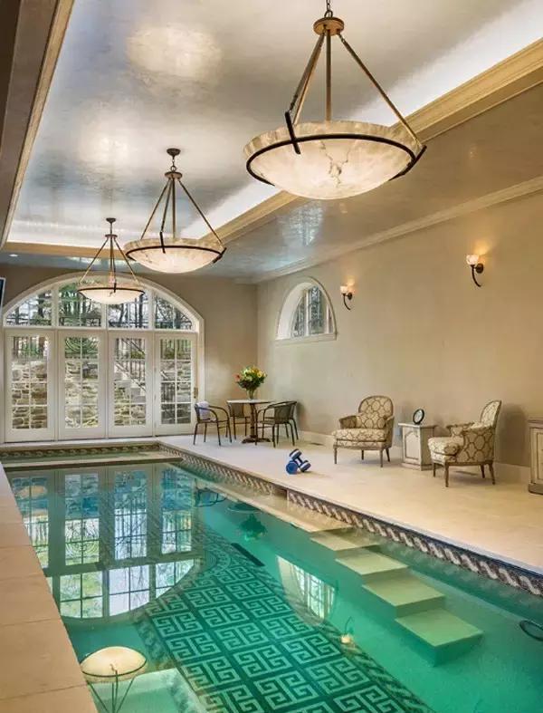 「家装e站」在这样的洗浴池里洗澡,你会脸红吗?