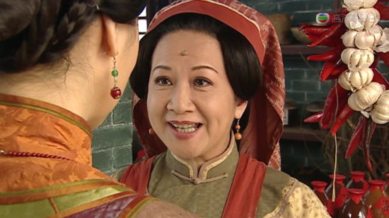 9岁开始演戏,17岁凭一剧走红,嫁富豪后净身出户,如今成这样|薛家燕