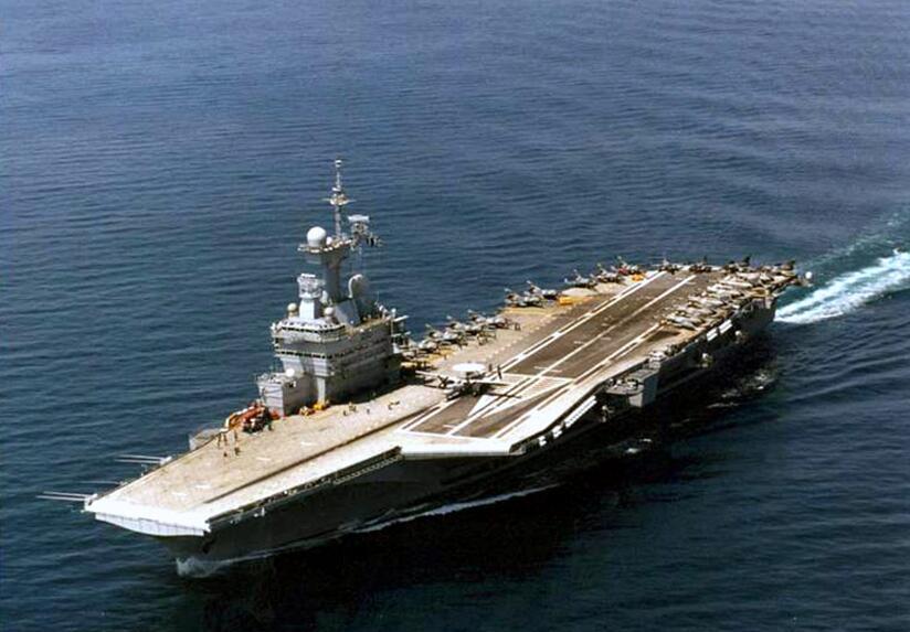 为取代法国海军于上世纪六十年代服役的克莱蒙梭级常规动力航空母舰
