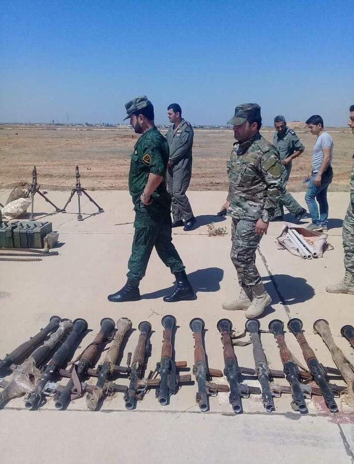 反政府武装上缴大批武器装备,场面让叙利亚一悍将都很吃惊