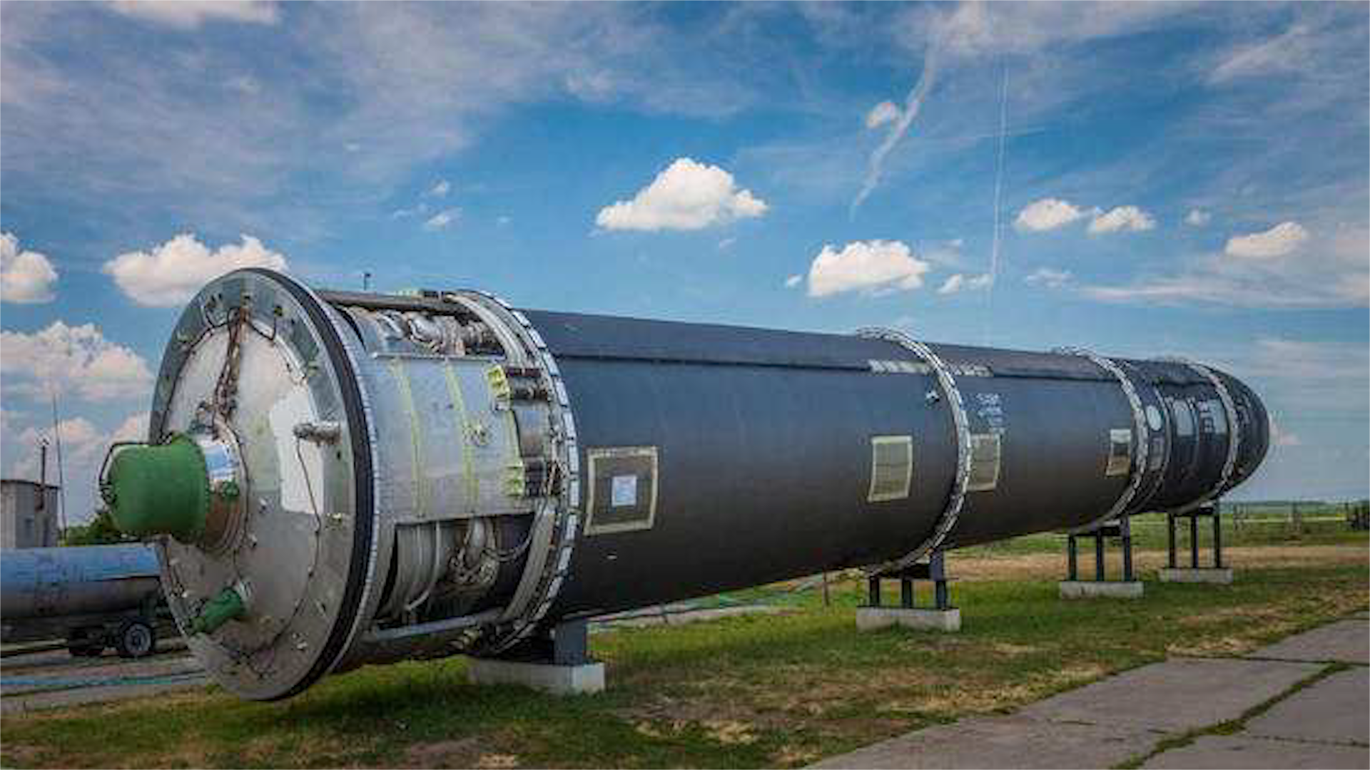 200吨全新一代洲际弹道导弹 15枚分导式核弹头