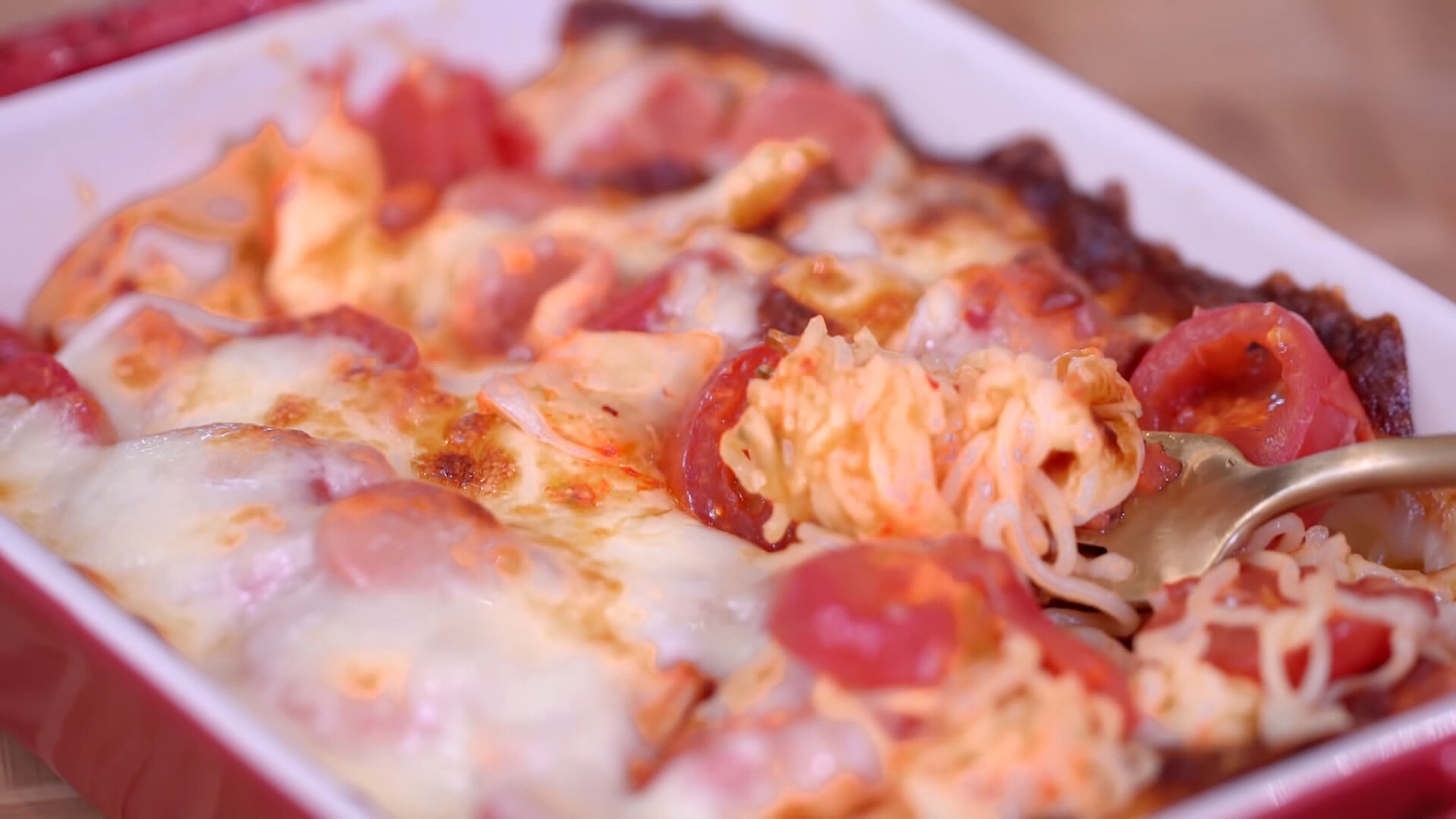 方便面大变身, 变成泡面披萨,泡面也能变得高大上