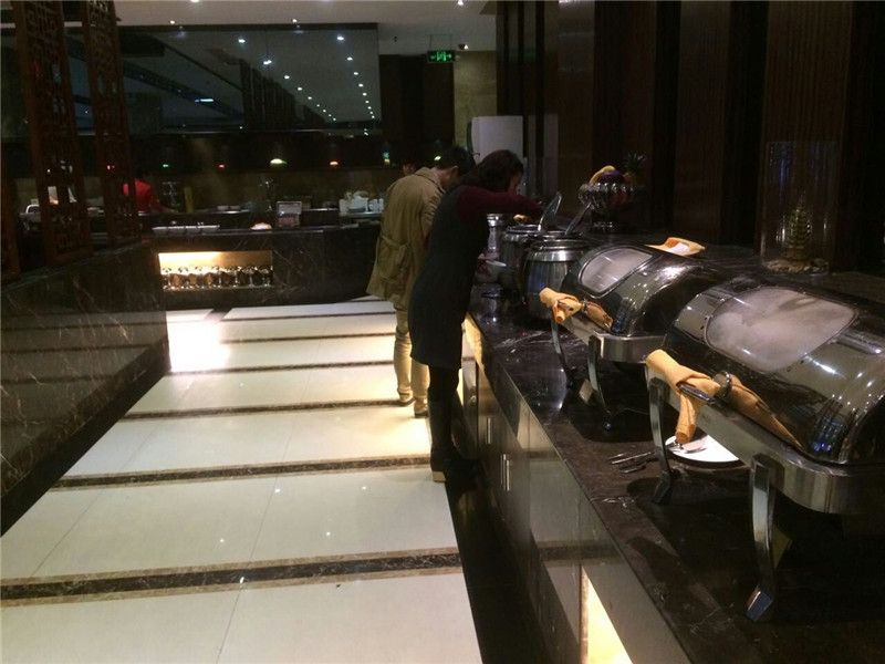 爱上住酒店岳阳国贸邦臣大酒店