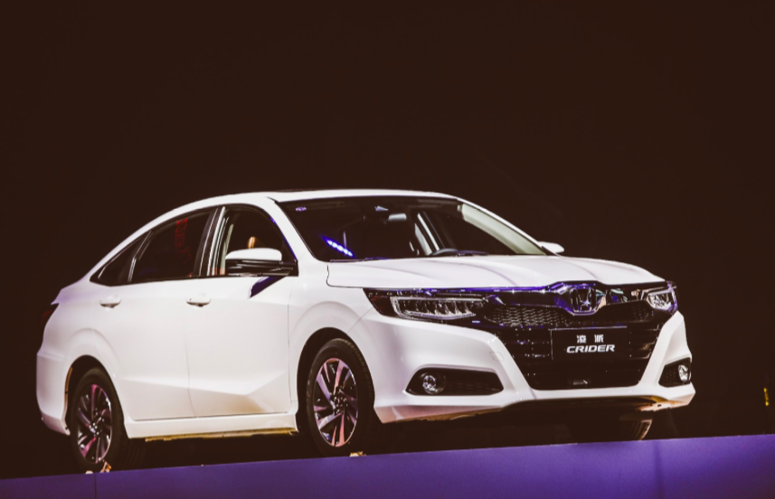 具有极高车格的车型,我们相信新一代凌派(crider)将突破中级车的定义