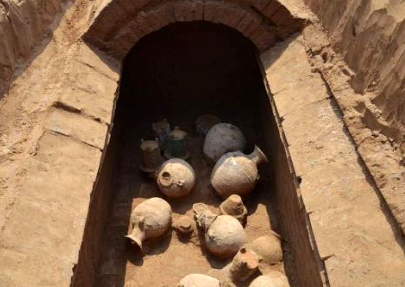 最疯狂的文物骗局,卖家造了一个假墓,当面挖出