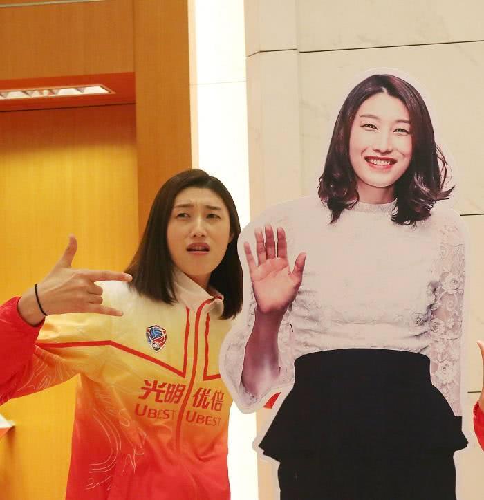 中国排球的世界友谊金软景和江川擦出火花大美女挥泪返韩