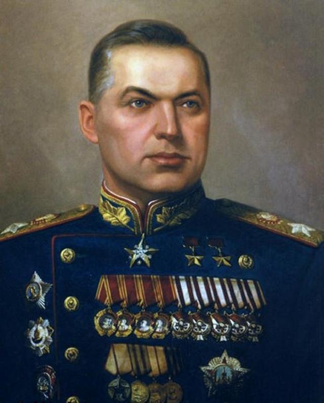 3年内由少将升到元帅 横扫60万敌兵只用两个月 最高统帅亲自授勋