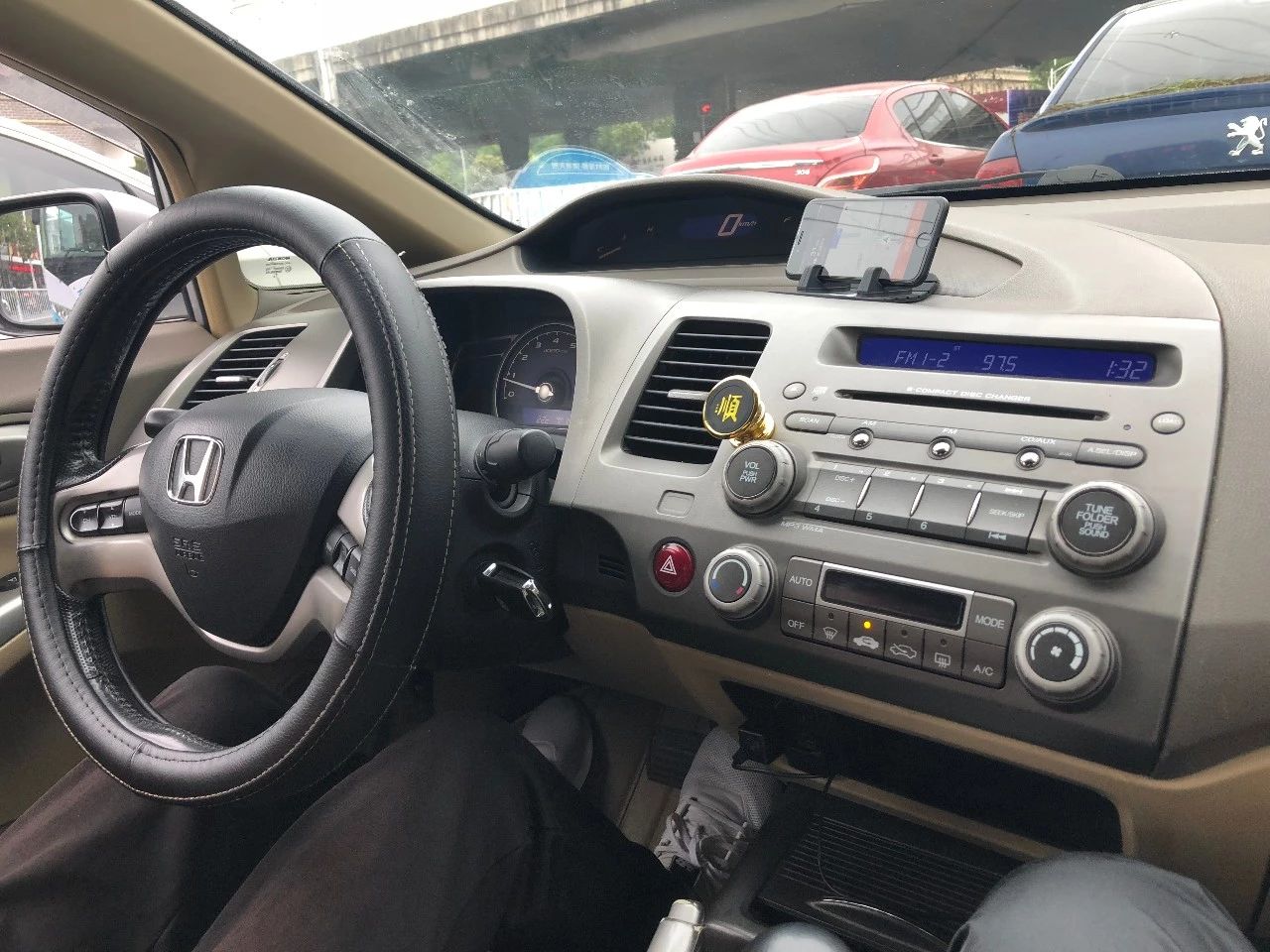 八代思域小哥说:"熄灭的不是烟,是从前.