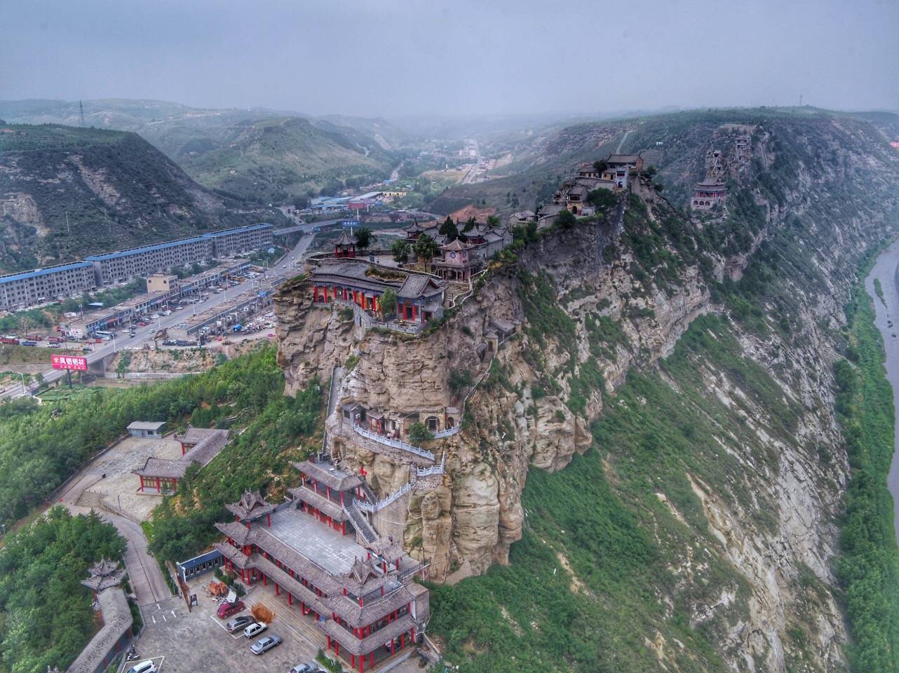 榆林窟野河畔二郎山,横山县无定河畔波罗堡,半干旱地区河滩稻作.