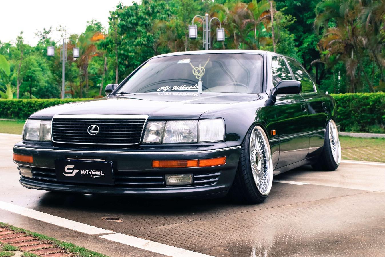 当年的大佬座驾现在仍然威风十足 雷克萨斯ls400改装案例