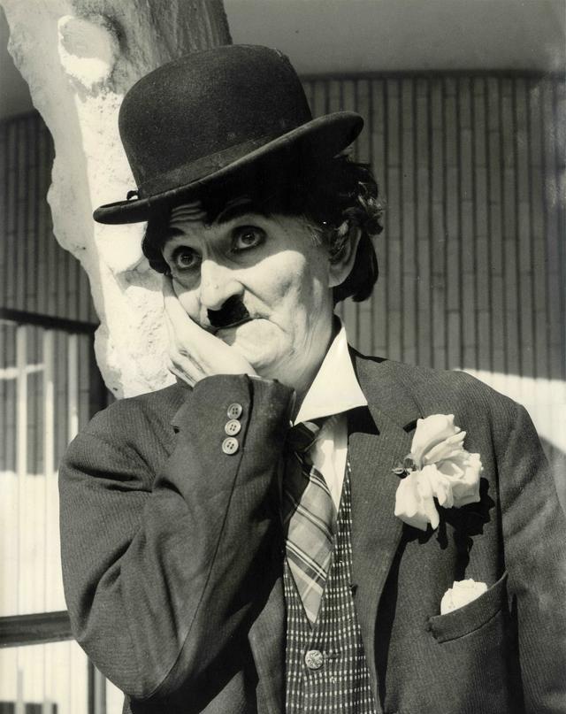 一代大师卓别林,25号圣诞竟是他的40周年忌日!
