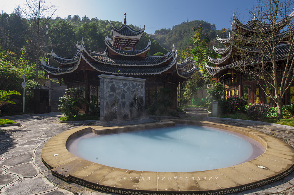 当民俗风情遇上古风汉服小姐姐.感觉贵州剑河温泉又美了一个层次