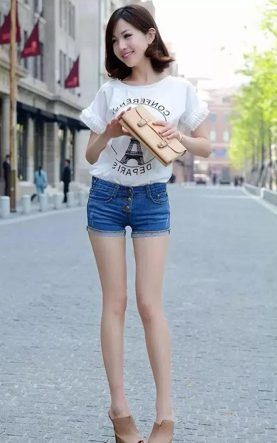 热裤穿出迷人性感美范, 性感妩媚|热裤|性感|美女_新浪新闻