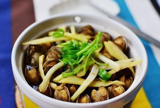 插蛏汤 比肉菜还鲜美 不信你试试
