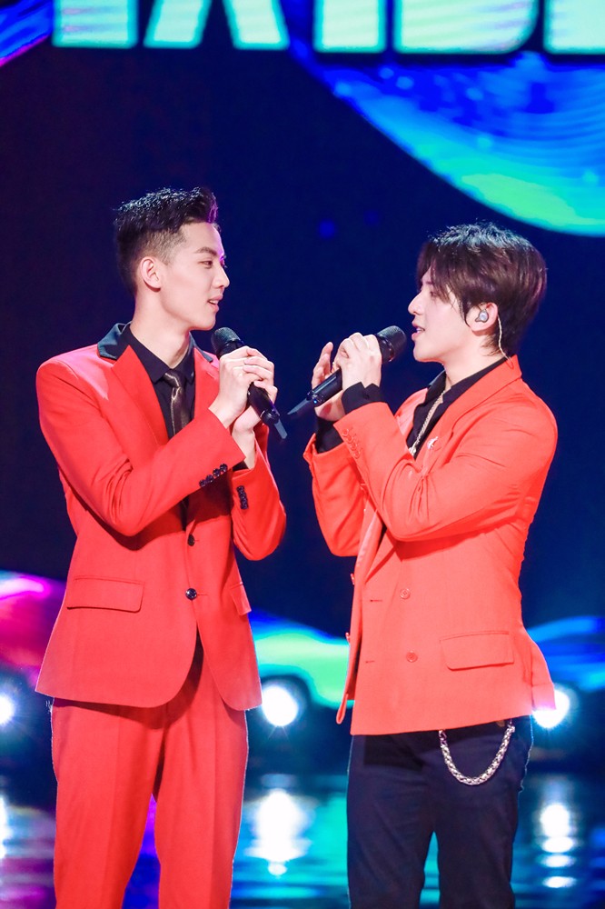 无限歌谣季演唱会复仇者联盟龙珠炸场