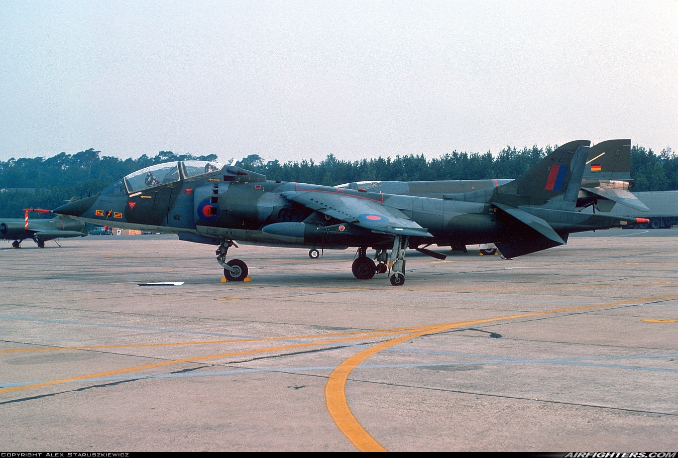 英国鹞/海鹞垂直起落战斗机,马岛战争中一战成名,但还是退役了