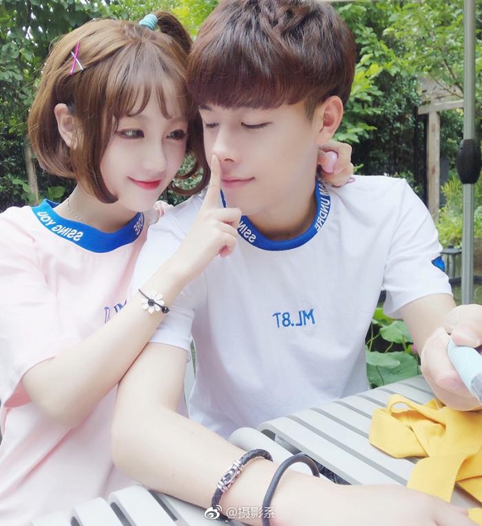 情侣日常秀恩爱照