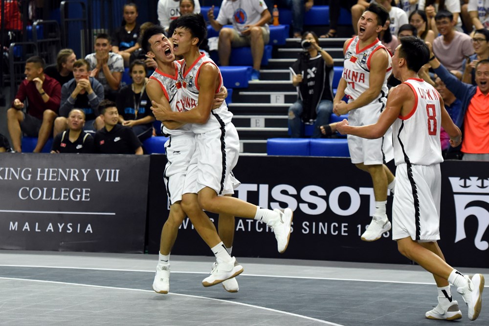 中国男篮u18亚洲杯三人赛爆冷晋级决赛,周泽源立功