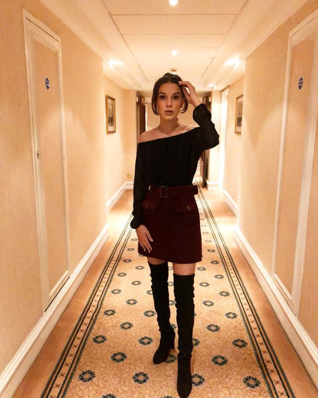 lily-rose,kaia gerber都缺席,为什么今年开始禁止未成年参加