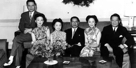 民国时期他们拿下所有行业，又是怎样垄断中国的四大家族