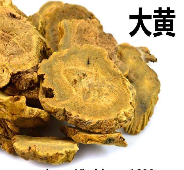 也有降尿酸与抗炎的功效.中药⑤:大黄沥水消肿,也可以用来降尿酸.