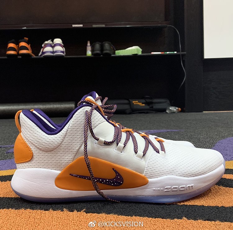 devin booker hyperdunk
