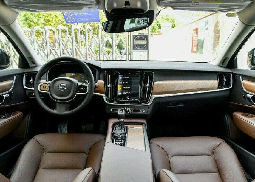 年薪50万,开这三款车最有面子,尤其是第二款,号