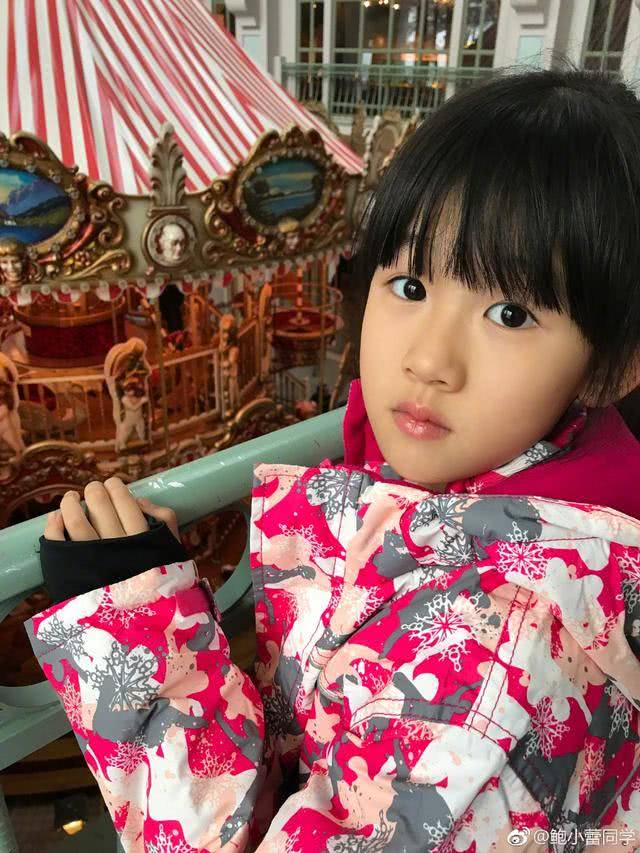 鲍蕾终于晒贝儿照片了,但贝儿问了一个问题,所有网友都为她担心