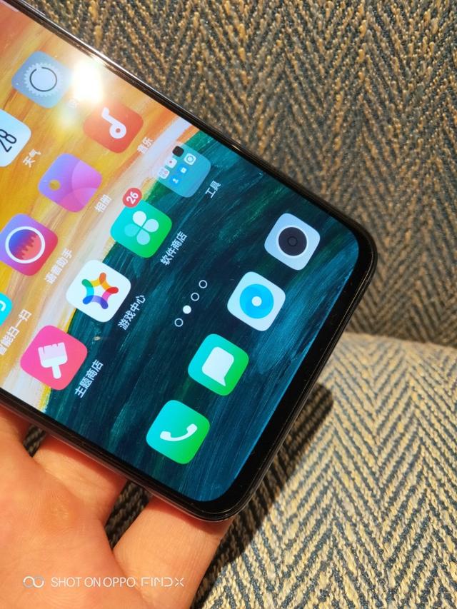 oppor17cof封装技术下的915屏占比是如何做到的