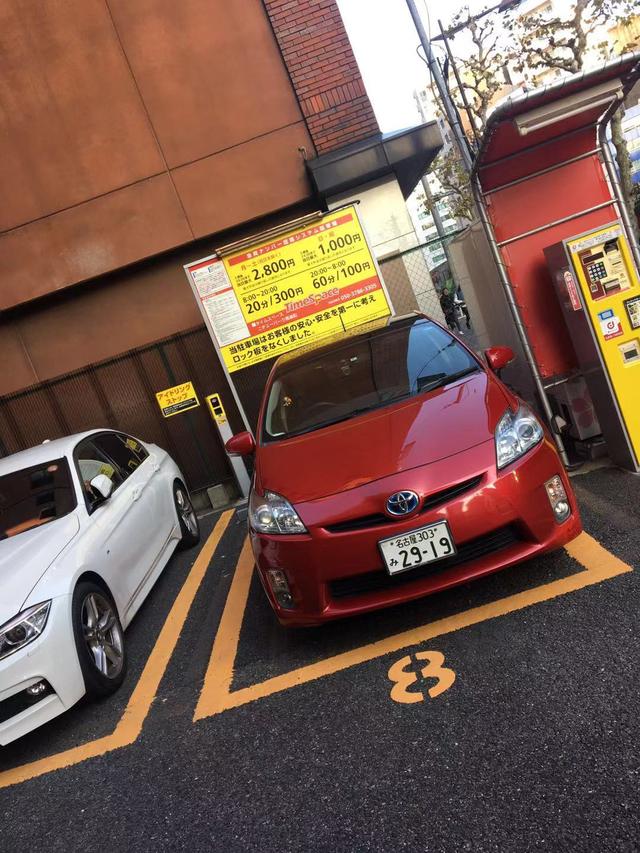 看看日本停车场,第九图和第十图停车位设计值得普及
