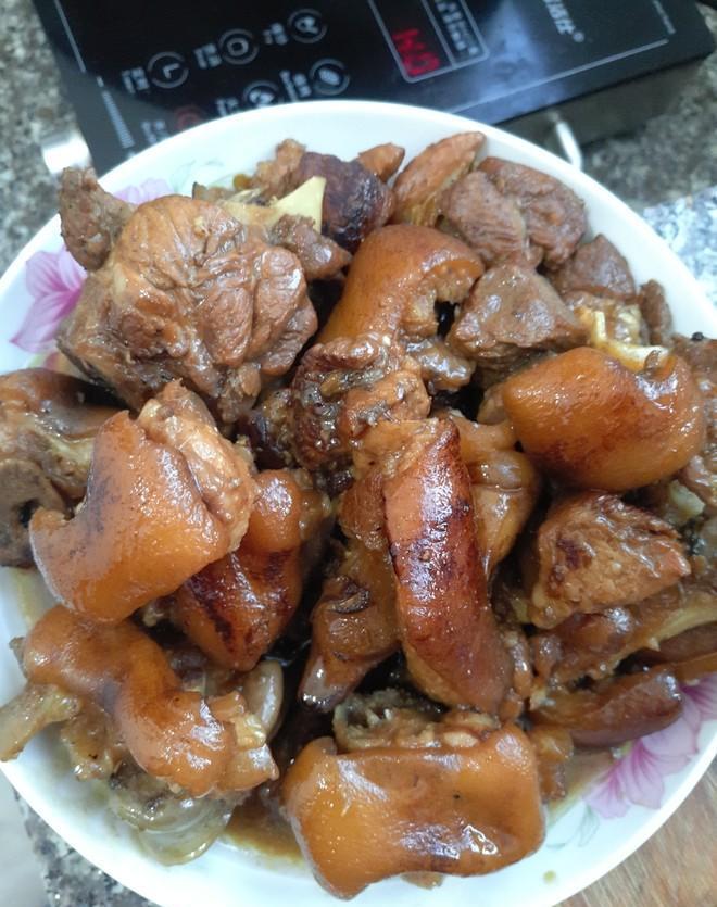 美味啤酒焖猪脚的做法