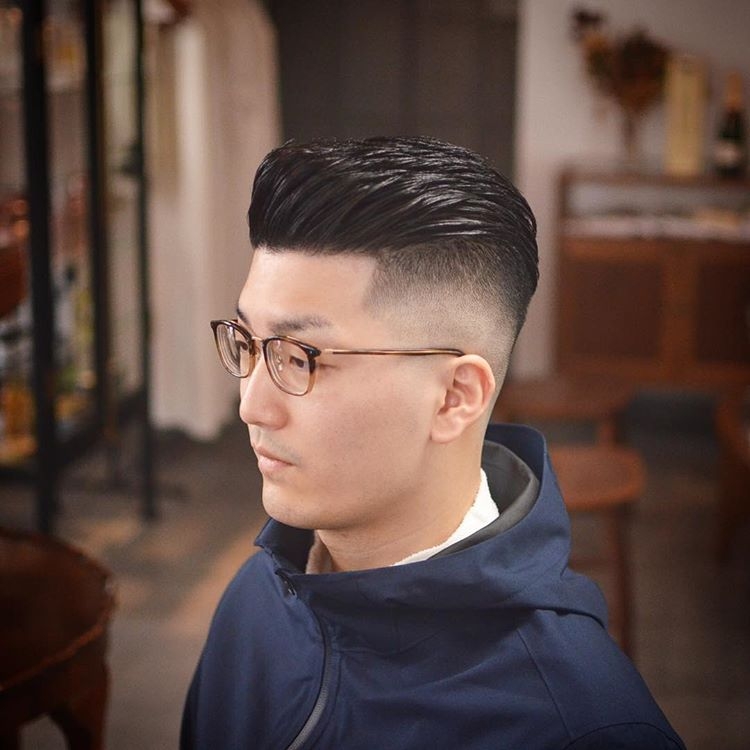 中年大叔剪这样的发型很帅