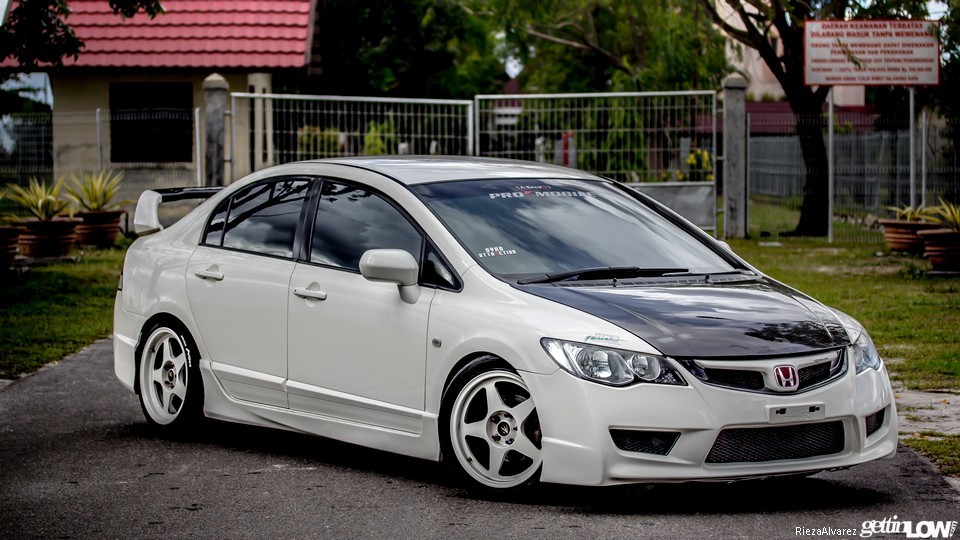 还真的找不到死角一台堪称完美的06款改装思域