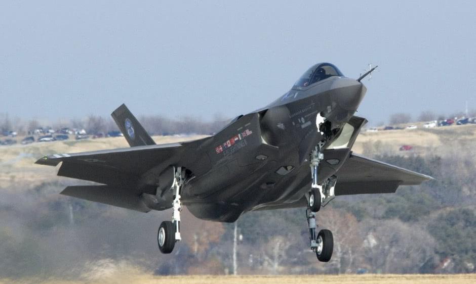 dsi进气道与卡尔特进气道相比,谁的隐身性能更好?别总说实话