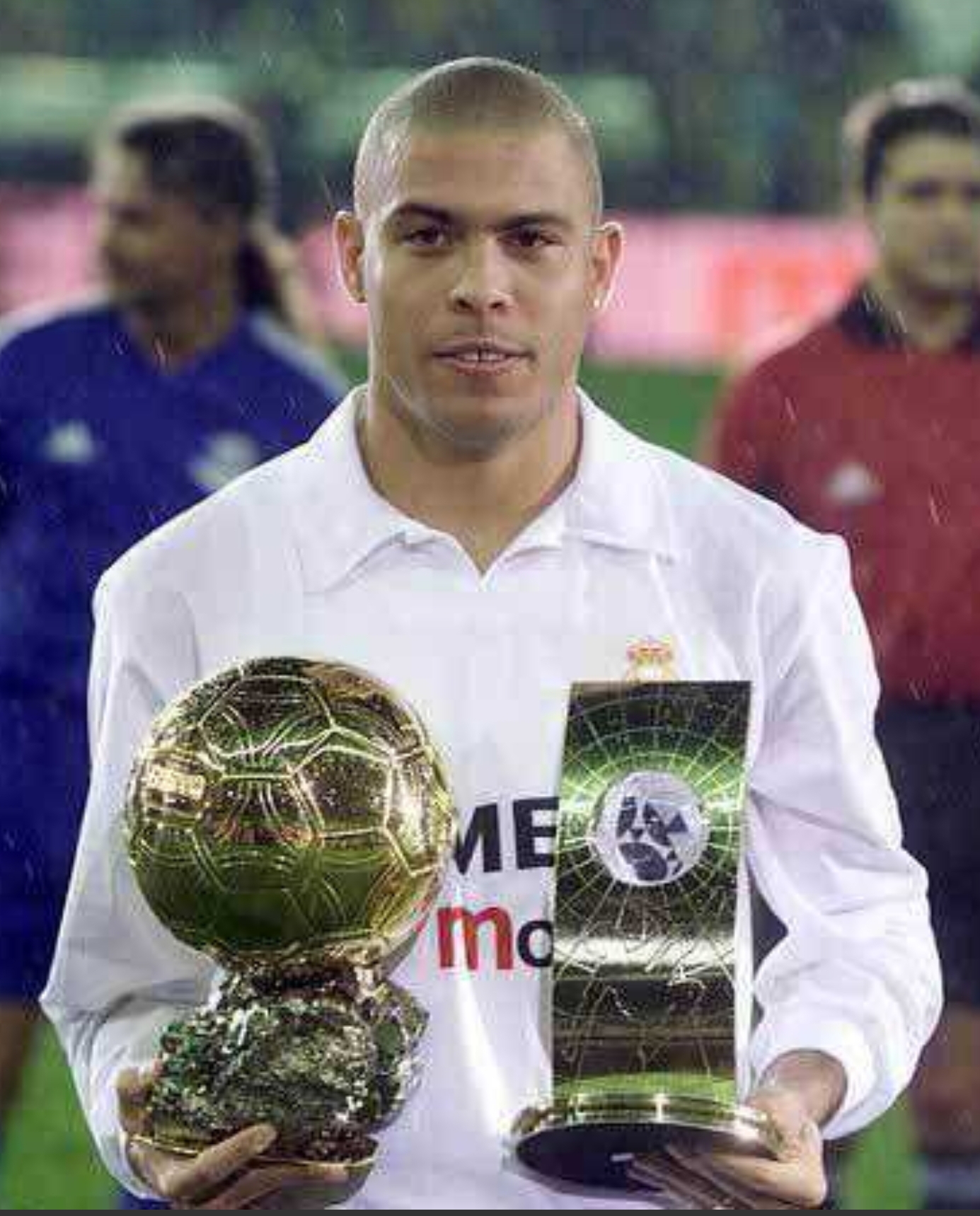 fifa足球先生诞生 打破c罗梅西垄断|金球奖|罗纳尔多|梅西_新浪新闻