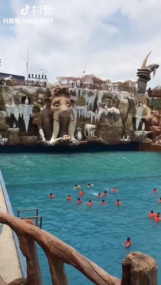 据说在贵州清镇市这水上乐园太棒了好想去玩67