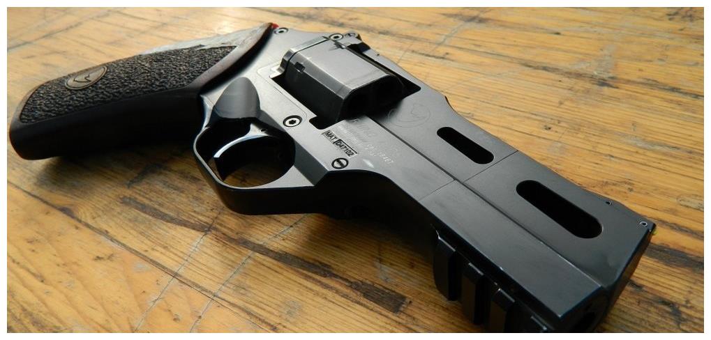 绝地生活r45相册:羌是一个版本的东西,帅是一辈子的东西|左轮手枪