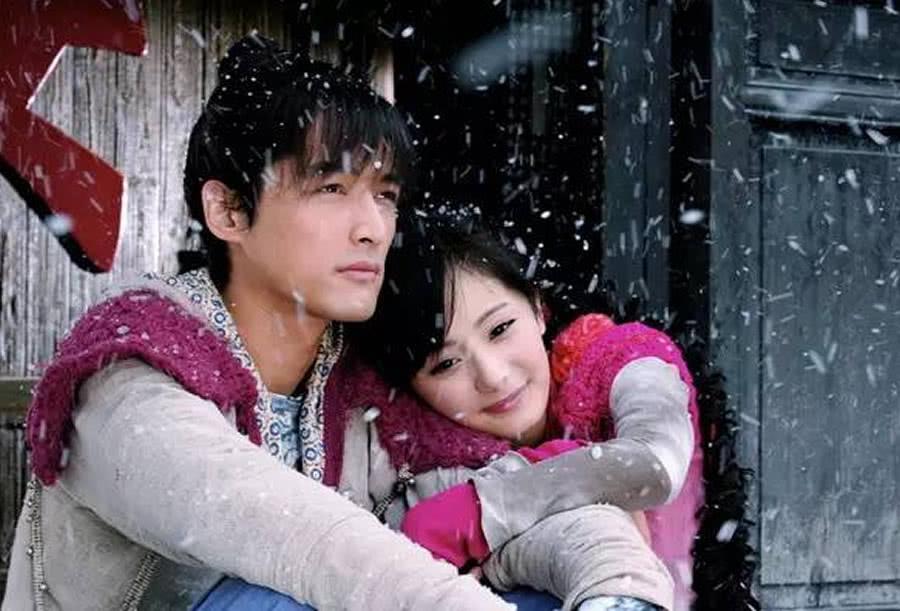 胡歌杨幂这对曾经的"金童玉女",现如今记得的人还有多少?