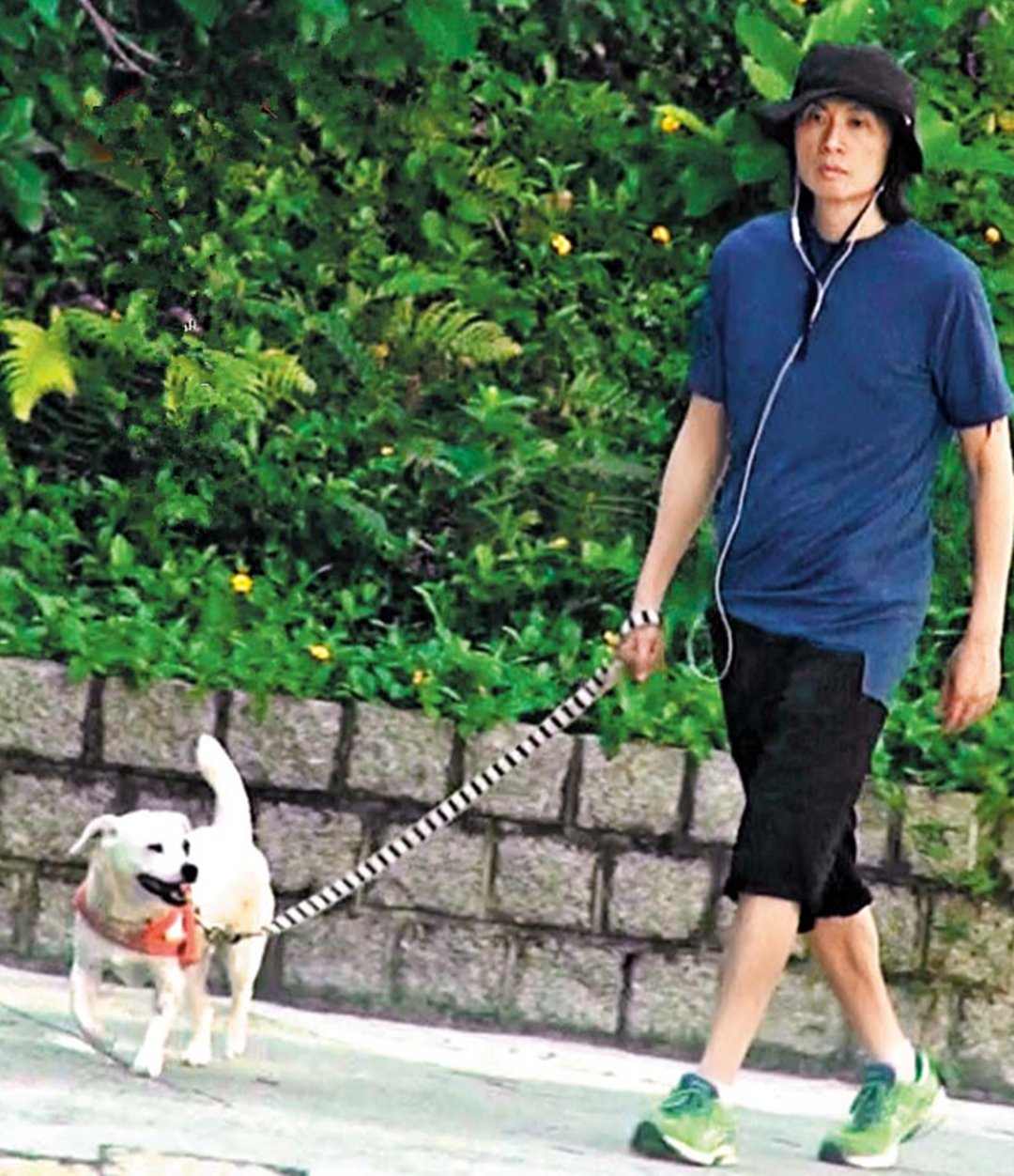 黄子华为26场栋笃笑积极运动 狂赚一亿背后也是有代价