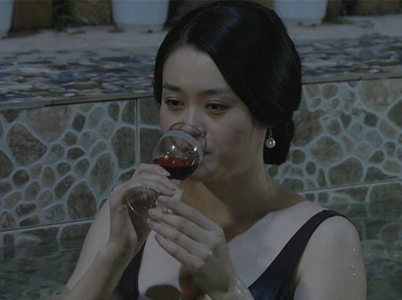 赵本山最美女徒弟关婷娜, 老公被扒出, 网友: 丑到想吐!