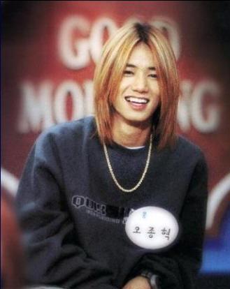 组合,主要成员有禹然皙,金泰亨,吴钟赫,金相赫,河贤坤,刘昊奭,卢敏赫