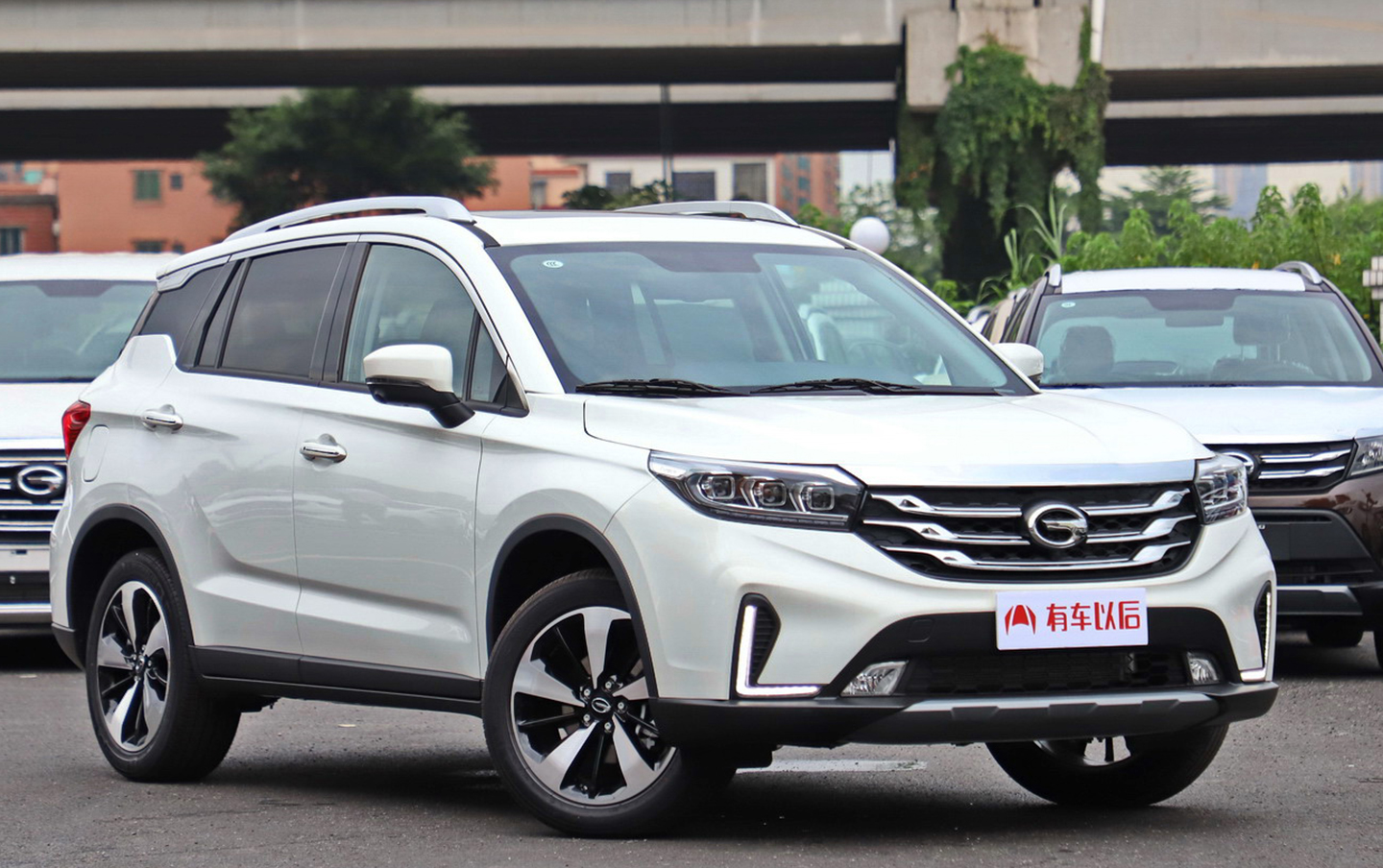 真正的中国第一款高端suv,13.99万起,见过的人不多!