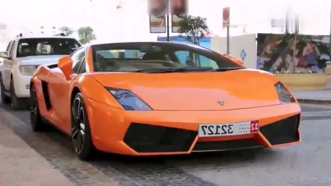 迪拜的交警处理违章有多霸气,这辆奔驰越野车