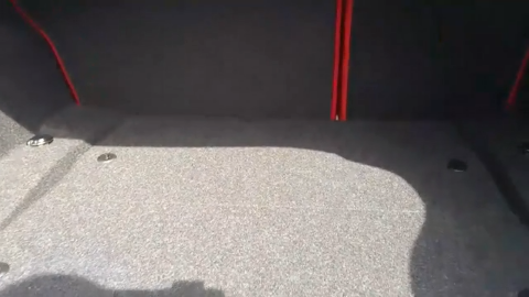 这种宝马跑车谁见过车身镀24K黄金镶嵌牦牛骨